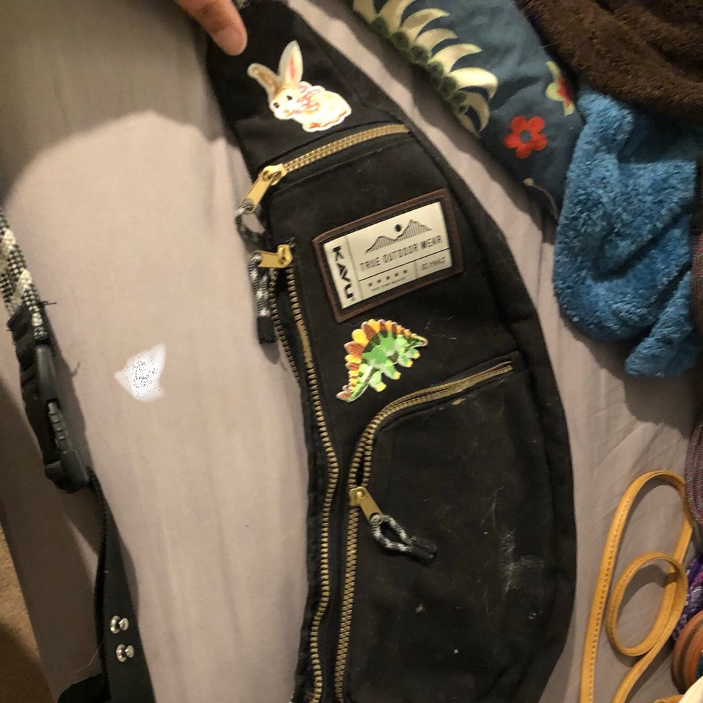 Kavu half moon sling